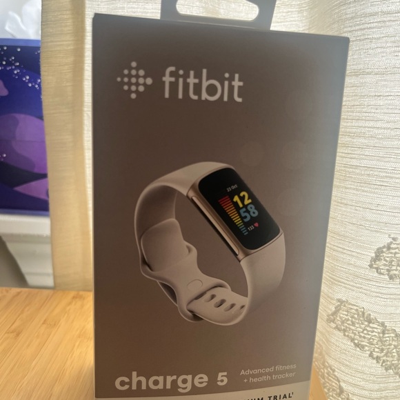 Fitbit Smartwatch with Light Band - Picture 3 of 3